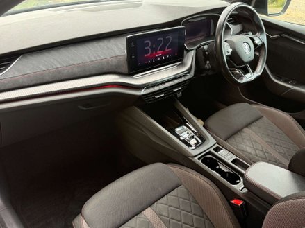 Skoda Octavia 2.0 Octavia vRS TSi Semi-Auto 5dr