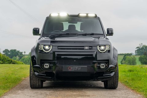 Land Rover Defender V8 Carpathian Edition 26