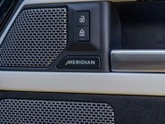 Land Rover Defender P400e XS Edition PHEV 18