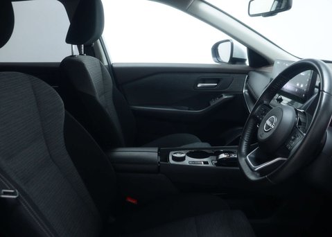 Nissan X-Trail 1.5 X-Trail N-Connecta E-4orce A 4WD 5dr 44