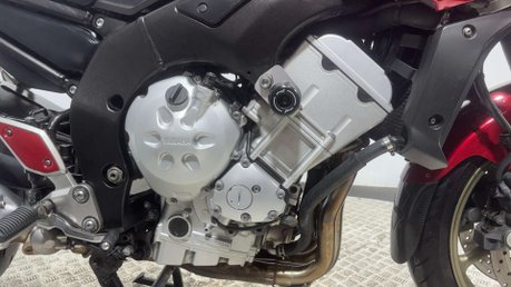 Yamaha FZ1 FAZER 1000 2008 37K VERY CLEAN EXAMPLE FAIRED SPORTS TOURER 1000CC 32