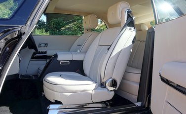 Rolls-Royce Phantom Drophead Series II 16