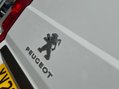 Peugeot Boxer 2.2 BlueHDi 435 Professional Premium + Panel Van 5dr Diesel Manual L4 H3 Eu 14
