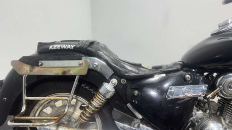 Keeway Superlight 125 2014 CARBED MODEL SPARES OR REPAIR PROJECT CRUISR BIKE 125CC 13