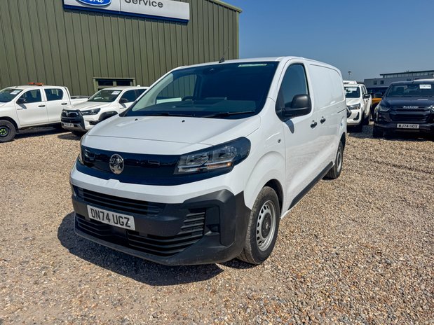 Vauxhall Vivaro SWB L1H1 Low Roof Prime 2900 Air Con Sensors EURO 6 2