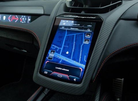 Lamborghini Revuelto 21