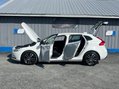 Volvo V40 2.0 T2 GPF Momentum Nav Plus Euro 6 (s/s) 5dr 3