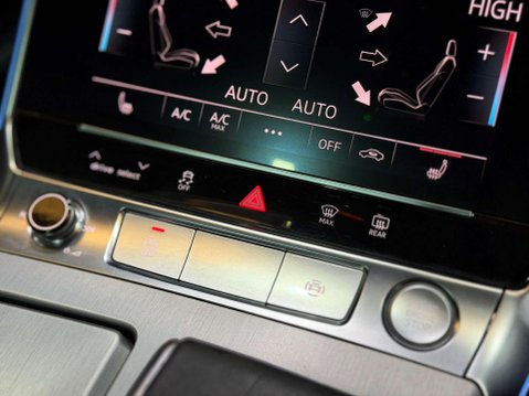 Audi A7 2.0 TDI 40 S line Sportback 5dr Diesel S Tronic quattro Euro 6 (s/s) (204 p 59