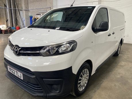 Toyota Proace L2 ICON
