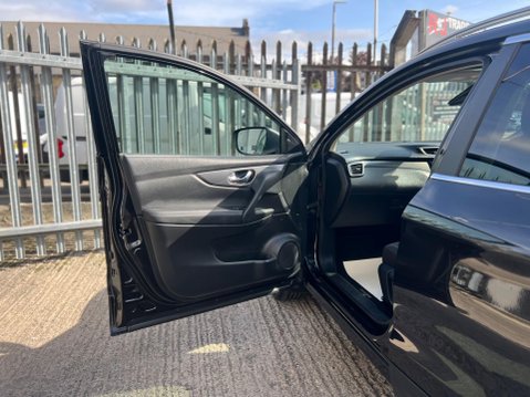 Nissan Qashqai 1.5 dCi N-Connecta Euro 6 (s/s) 5dr 61