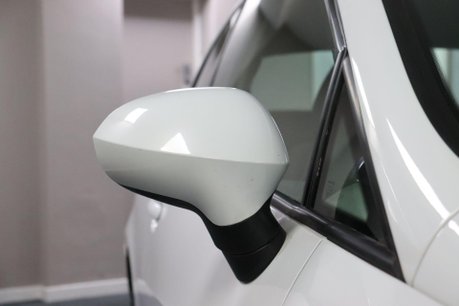 SEAT Ibiza TSI FR TECHNOLOGY 33