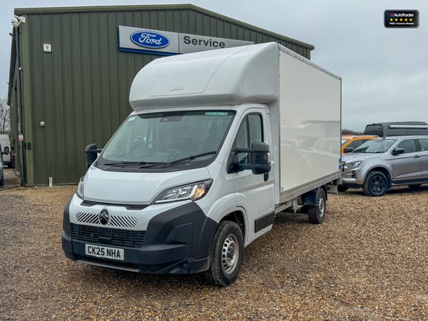 Citroen Relay Luton LWB L3 Enterprise Tail Lift 35 EURO 6 SELECT 2