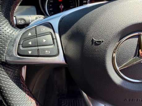Mercedes-Benz CLA Class CLA 250 4MATIC AMG 12