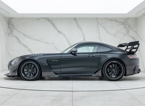 Mercedes-Benz Amg GT BLACK SERIES 5
