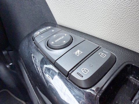 Kia Sportage CRDI GT-LINE 17