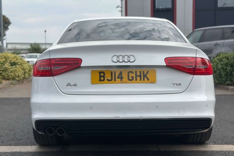 Audi A4 2.0 TDI Black Edition Saloon 4dr Diesel Manual Euro 5 (s/s) (177 ps) 8