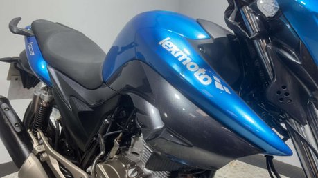 Lexmoto Isca 2020 ONLY 6K, NEW MOT, LEARNER BIKE 125CC NAKED 38