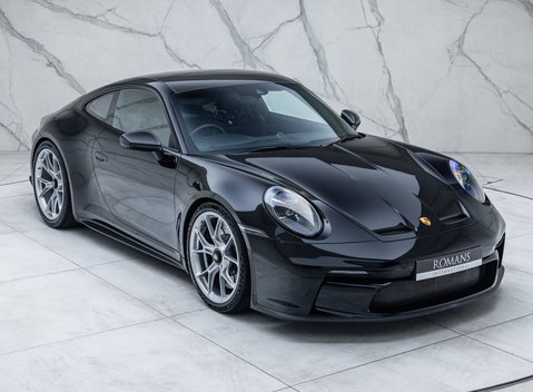 Porsche 911 GT3 TOURING (992) 11