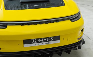 Porsche 911 GT3 TOURING (992) 31