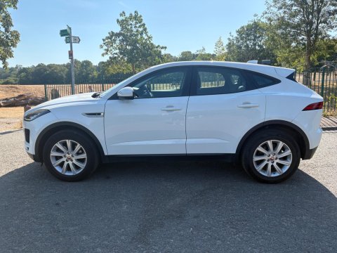 Jaguar E-Pace S 9
