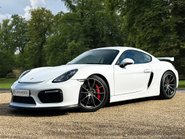 Porsche Cayman GT4 1
