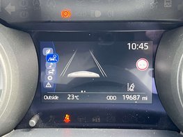 Toyota Yaris 1.5 Yaris Design HEV CVT 5dr 25