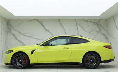 BMW M4 Competition 2