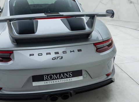 Porsche 911 GT3 (991.2) 27