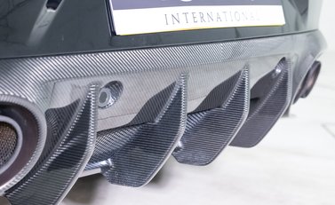 Aston Martin Vanquish S Ultimate 38