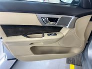 Jaguar XF D LUXURY 26