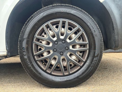 Volkswagen Transporter 2.0 Transporter T28 Startline TDI 30