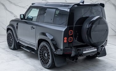 Land Rover Defender 90 V8 Carpathian Edition Urban Widetrack 12