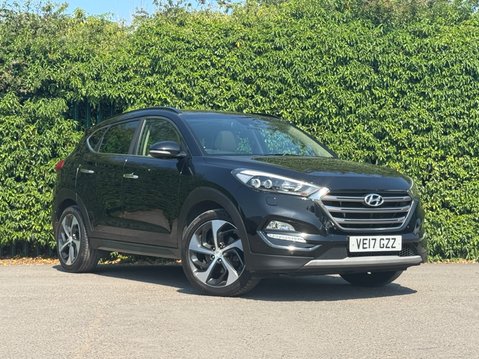 Hyundai TUCSON 2.0 CRDi Premium SE SUV 5dr Diesel Manual 4WD Euro 6 (136 ps) 32