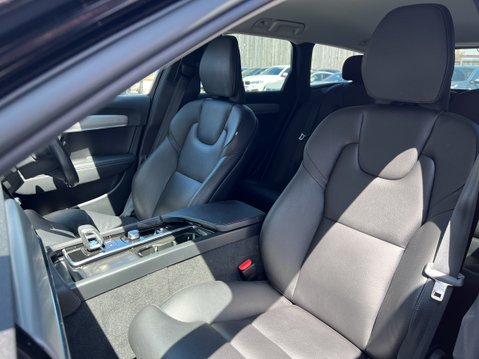 Volvo V90 2.0 B4 MHEV Core Estate 5dr Petrol Hybrid Auto Euro 6 (s/s) (197 ps) 16