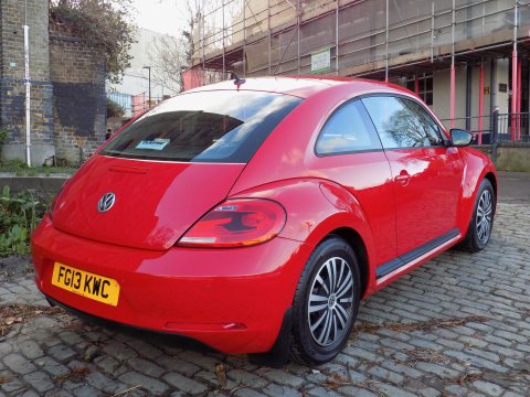 Volkswagen Beetle 1.2 TSI 32