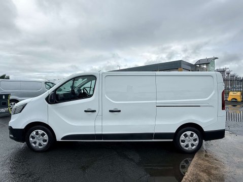 Renault Trafic 2.0 Trafic LL30 Business+ Blue dCi 5