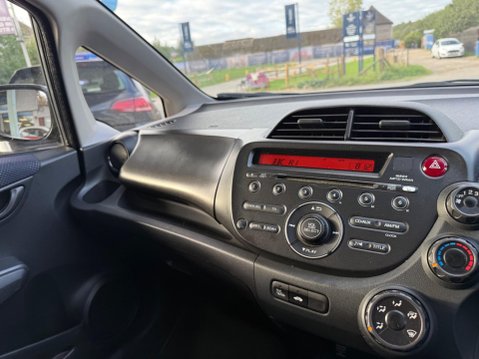 Honda Jazz 1.2 i-VTEC S Euro 5 5dr 18
