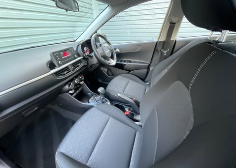 Kia Picanto 1.0 2 [4 seats] 11