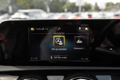 Mercedes-Benz A Class A 180 AMG LINE 24