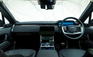 Land Rover Range Rover D350 SE 16