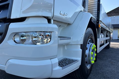 DAF LF 280 18T 22ft Scaffold Lorry - New Body - Air Susp 16