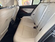BMW Alpina 3.0d BiTurbo Saloon 4dr Diesel Switchtronic Euro 6 (s/s) (350 ps) 10