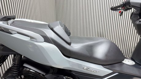 BMW C 400 GT SE 2019 ONLY 21K MOT MAXI SCOOTER 400CC SPORT 16