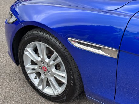 Jaguar XE 2.0i Prestige Saloon 4dr Petrol Auto Euro 6 (s/s) (200 ps) 10