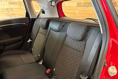 Honda Jazz 1.3 i-VTEC SE Hatchback 5dr Petrol Manual Euro 6 (s/s) (102 ps) 11