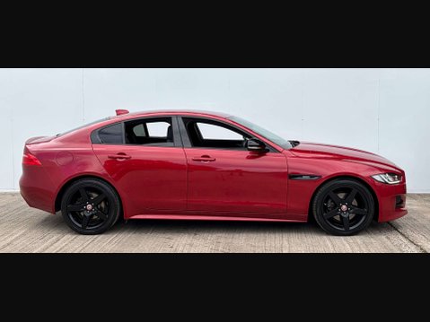 Jaguar XE 2.0 XE R-Sport D Auto 4dr 12