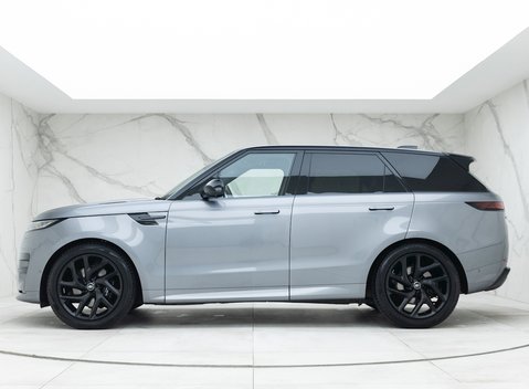 Land Rover Range Rover Sport D300 Dynamic SE 2