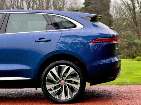 Jaguar F-Pace HSE 10