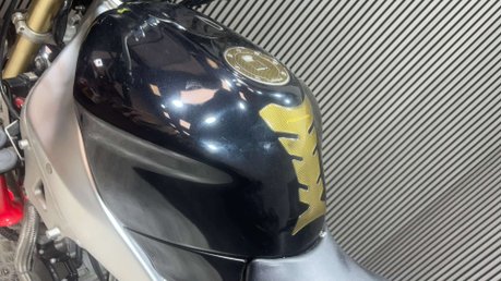 Yamaha R1 YZF 1998 4XV CUSTOM STREETFIGHTER RUNNING PROJECT BIKE 18