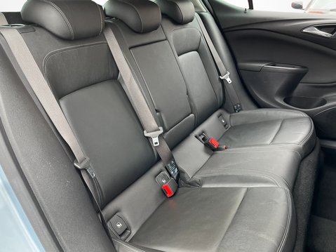 Vauxhall Astra 1.4T 16V 150 Elite 5dr Auto 35